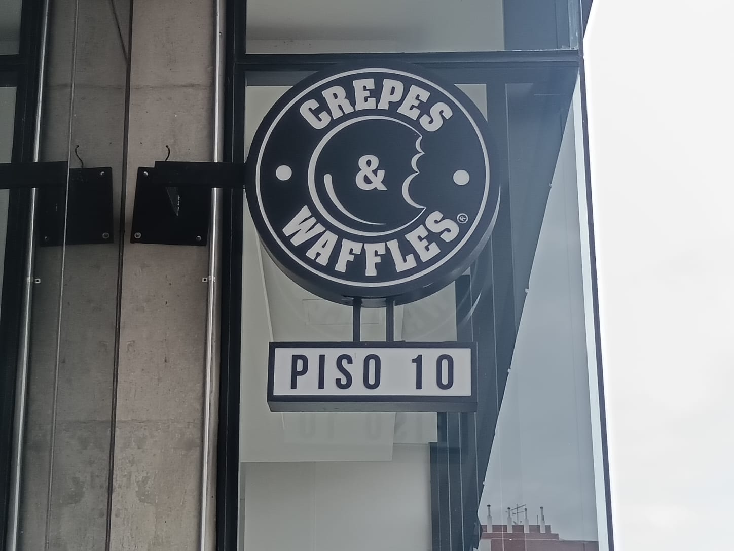 Crepes & Waffles