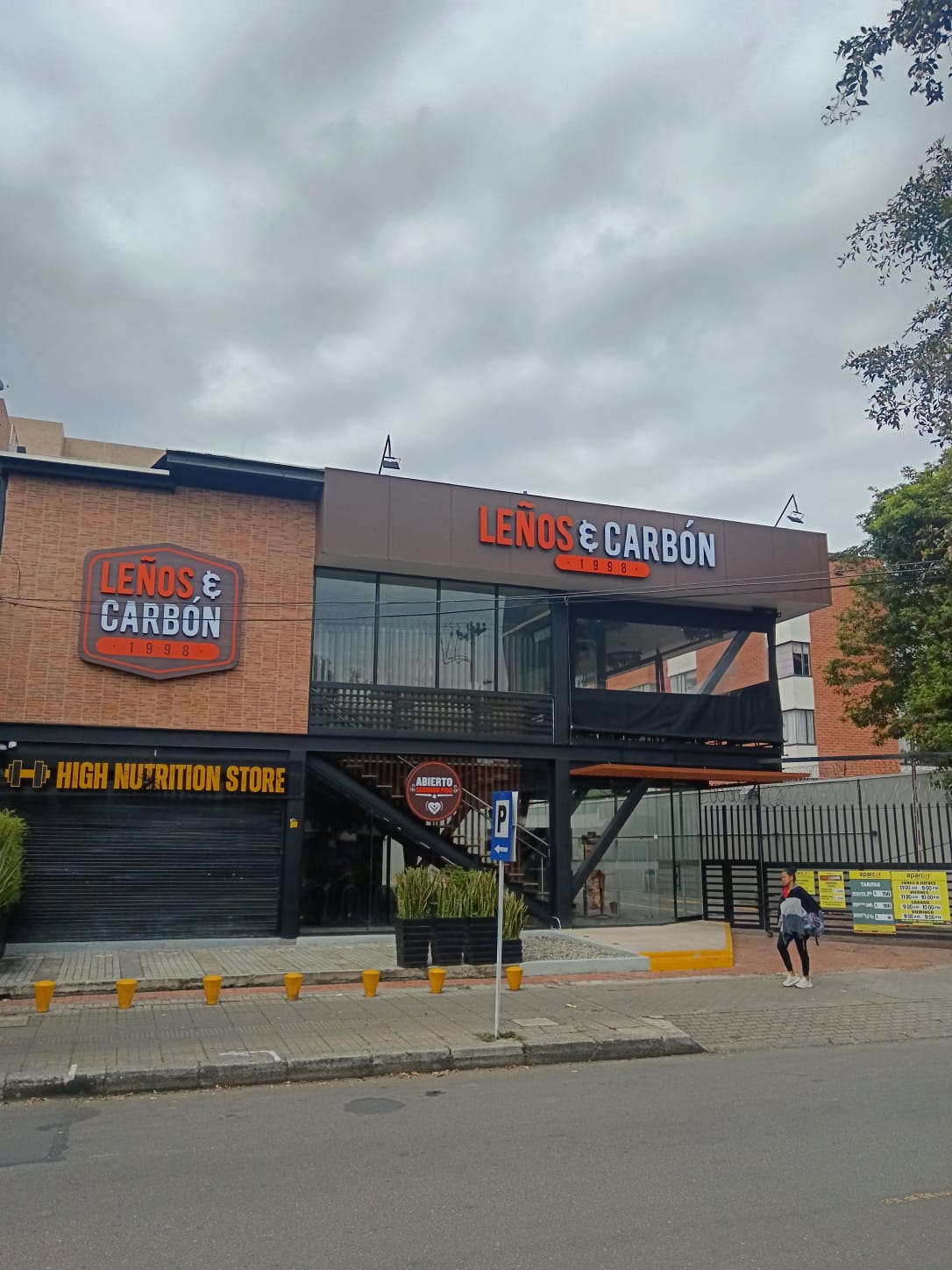 Restaurante Leños y Carbón